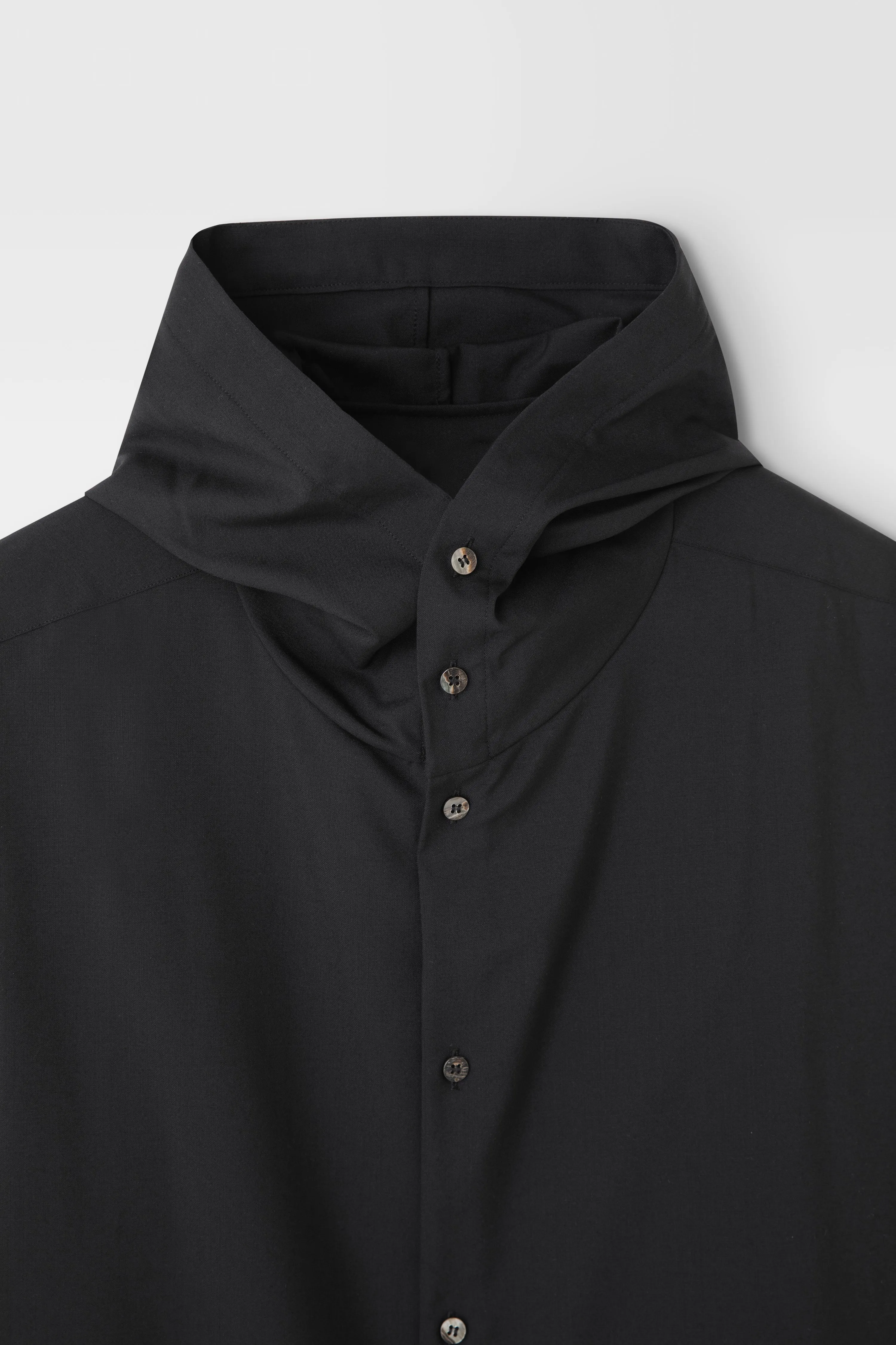 Classic Hooded Wool shirt in Black