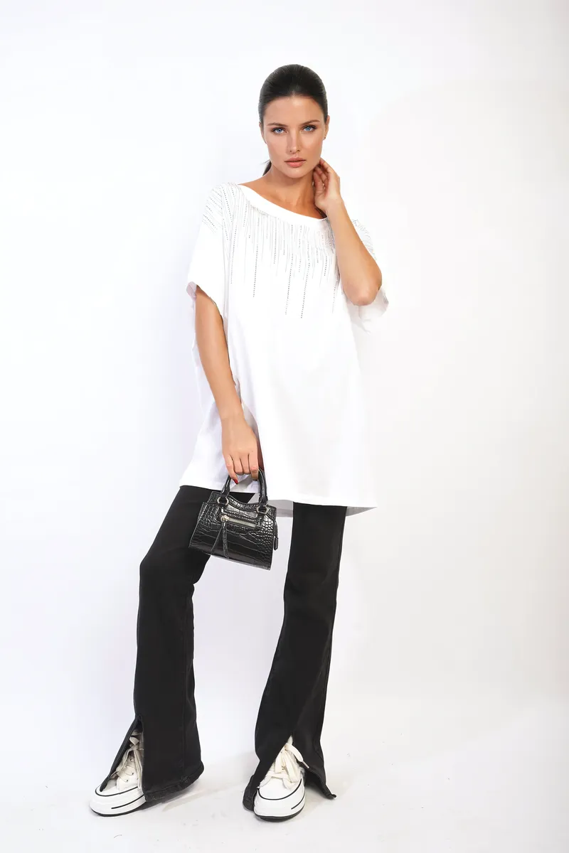 Embellished Neckline Short Sleeve Top