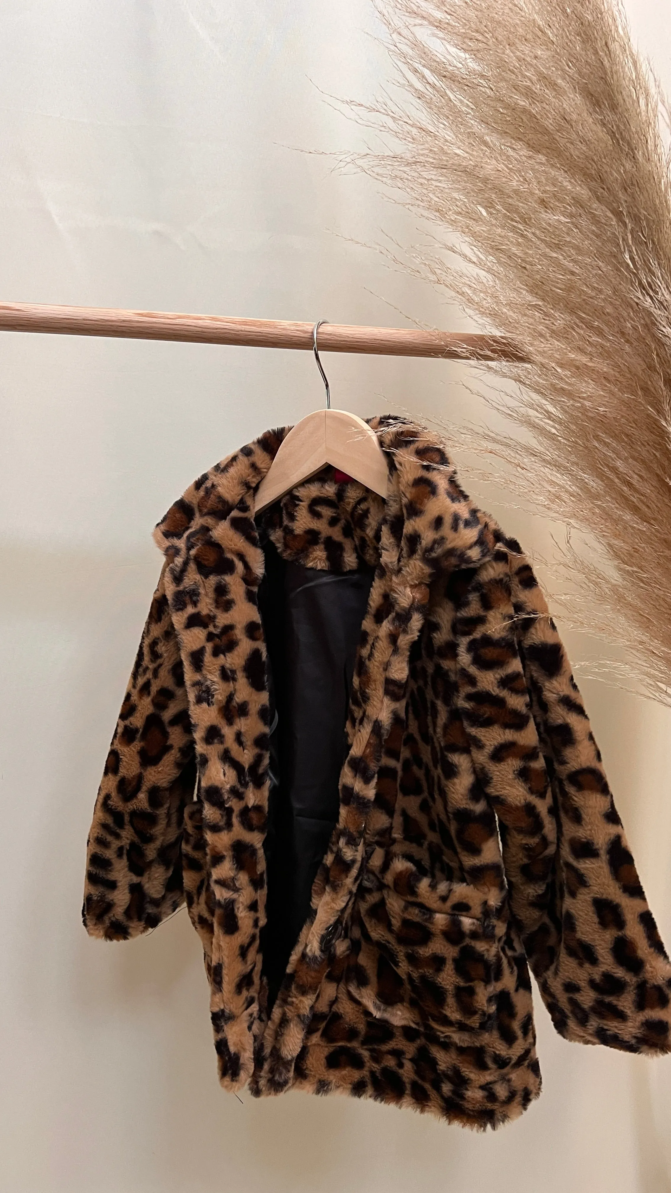 Farrah Faux Fur in Leopard Print