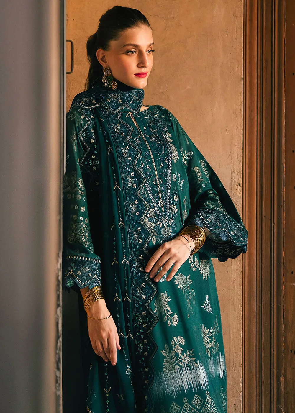 Maya Jacquard Formals '24 by Nureh | NJ-98