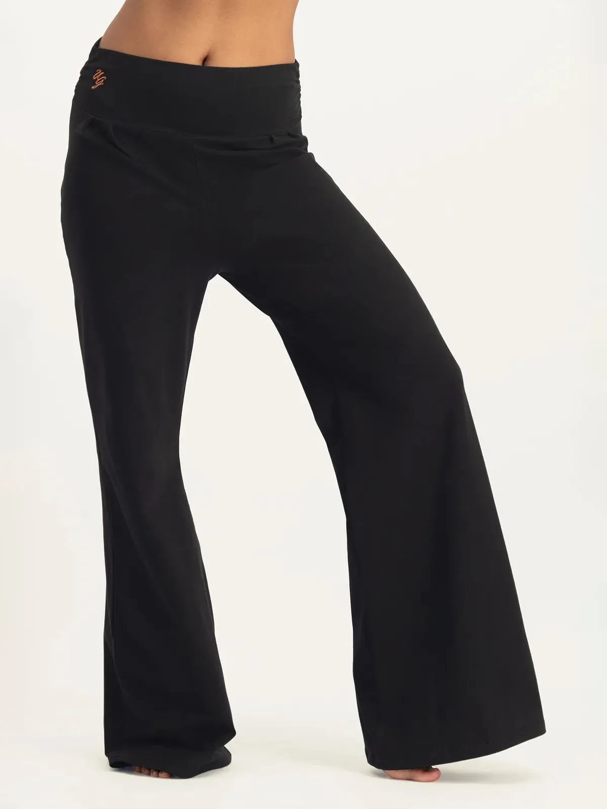 Urban Goddess Maeve Wide Leg Yoga Pants - Onyx Black